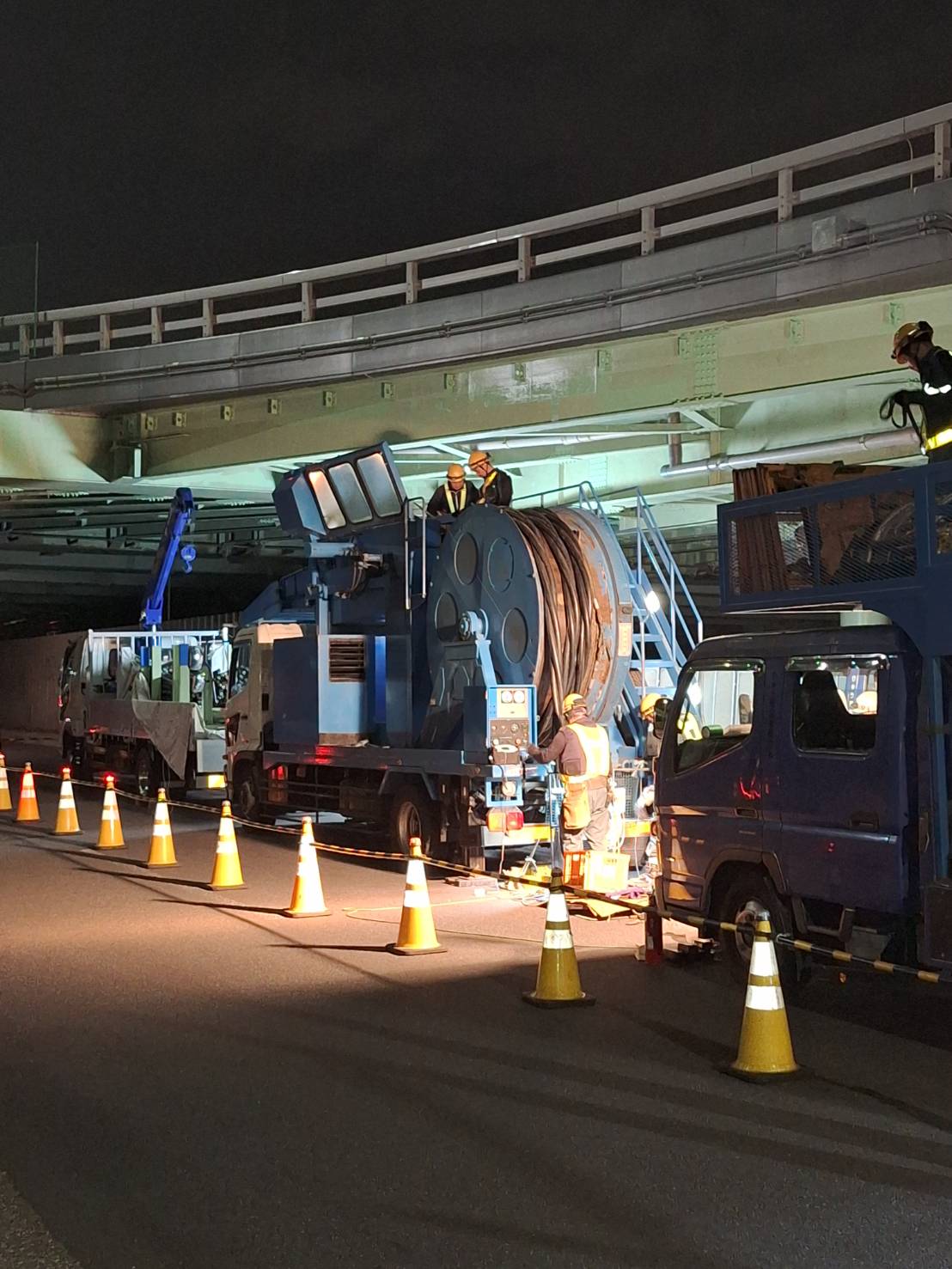地中送電工事 現場の様子